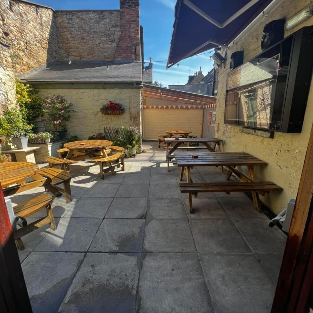 Hotel The Cricketers Arms Barnard Castle Exterior foto
